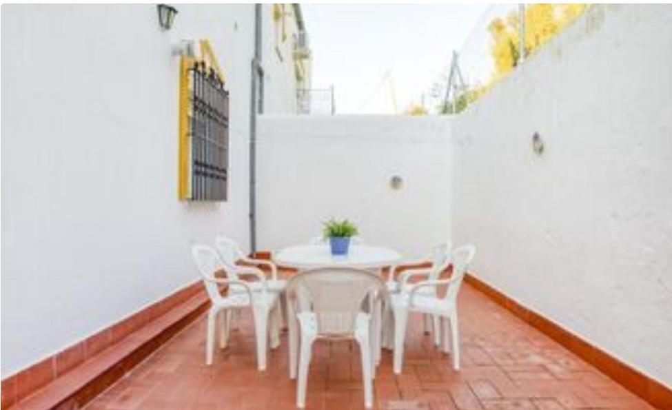 Apartamentos Los Arcos El Bosque Exterior foto