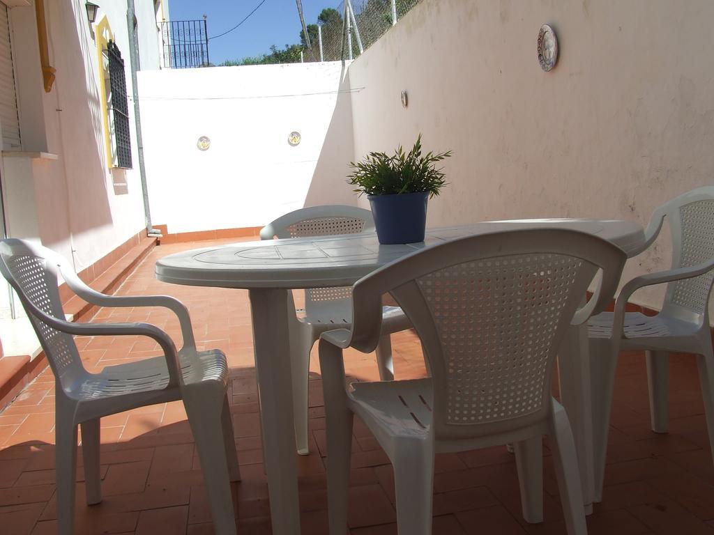 Apartamentos Los Arcos El Bosque Exterior foto